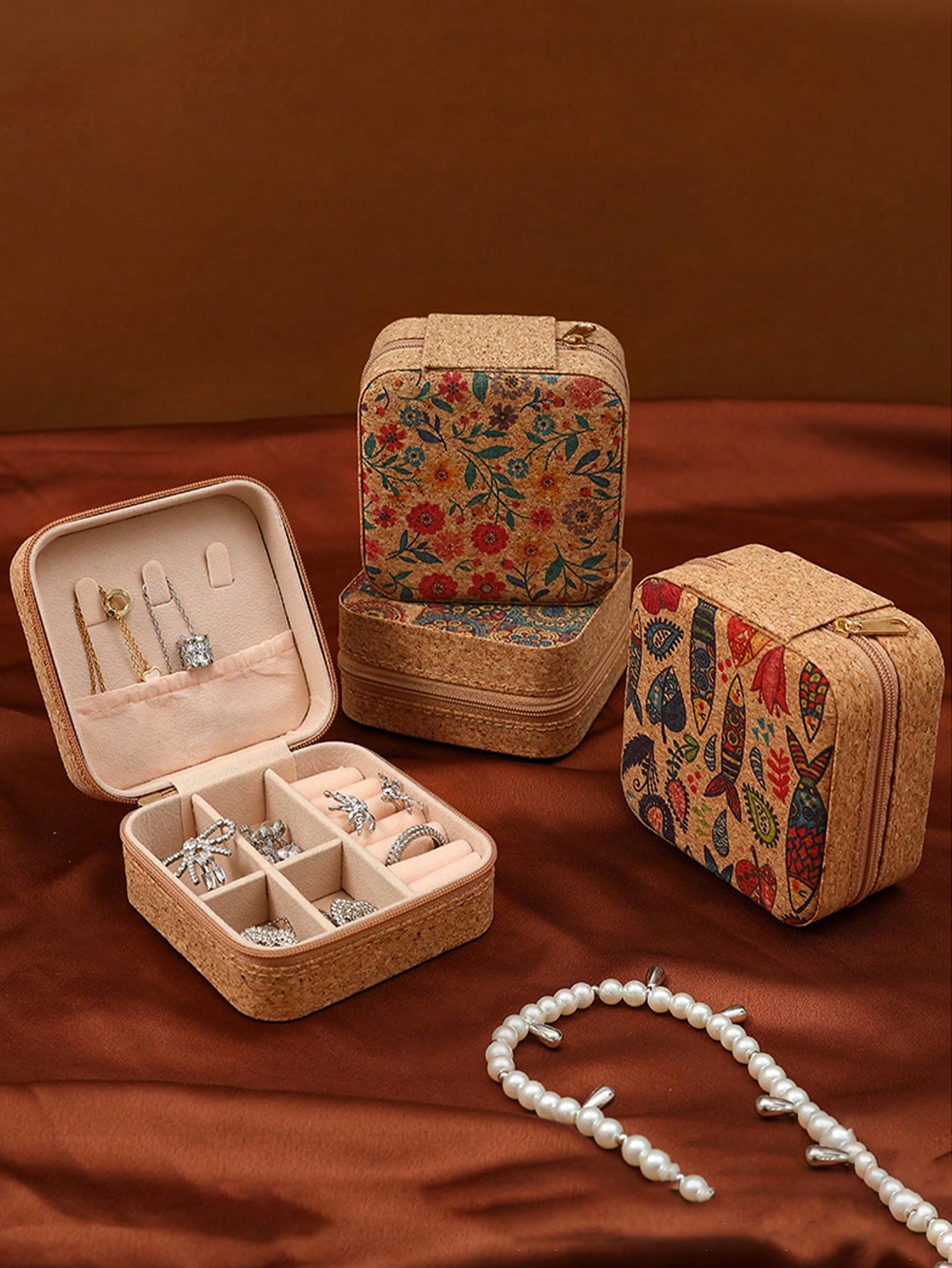 Quadratischer Vintage-Schmuckk – Travel Accessories Jewelry Bewertung und Preis